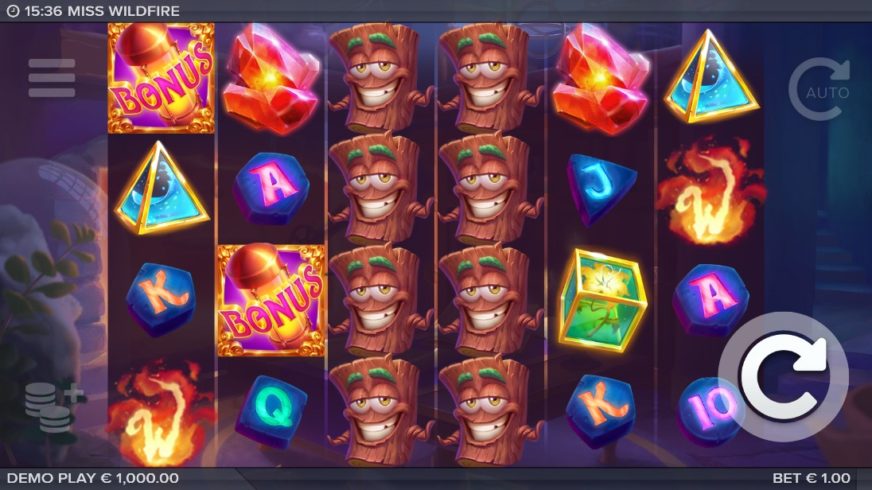 Miss Wildfire slot screen 1