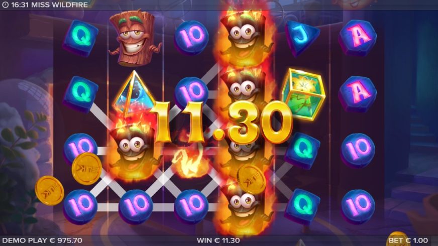 Miss Wildfire slot screen 3