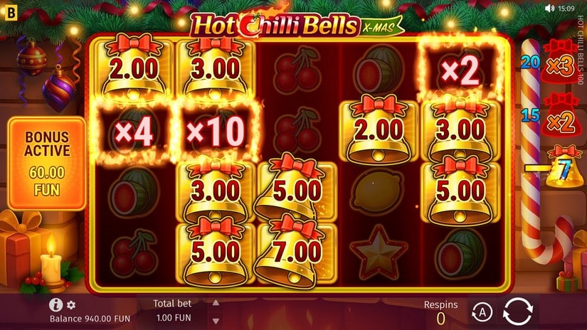 Hot Chilli Bells 100 Xmas slot screen 4